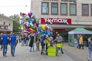 Gisbert: Ballonbaum_Leineweber_2025