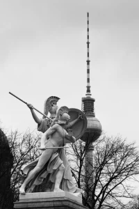 Blick von der Schloßbrücke am Lustgarten zum Alexanderplatz, Berlin